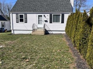 713 Middle Tpke E, Manchester, CT 06040