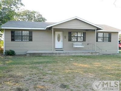 1469 Well Service Rd, Bowie, TX, 76230