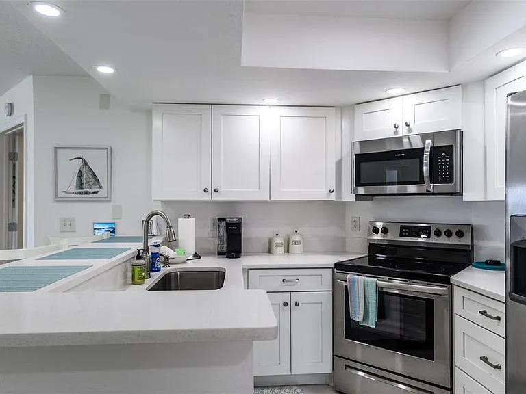 2601 W Marion Ave #41C — Photo 8