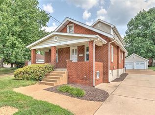 1080 Saint Jean St, Florissant, MO 63031