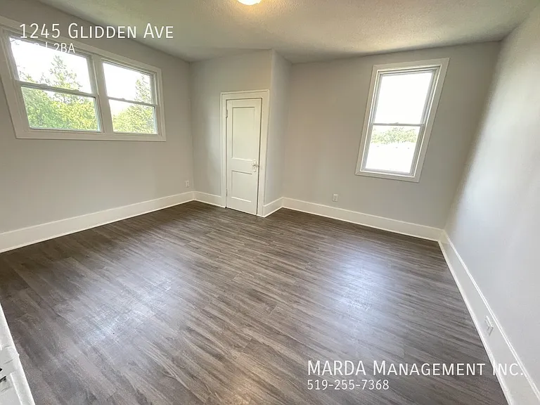 1245 Glidden Ave — Photo 24