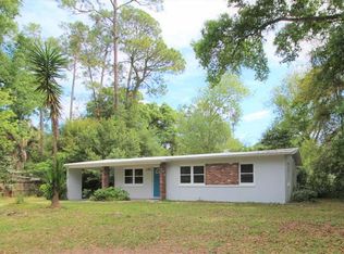 2213 NE 8th St, Gainesville, FL 32609