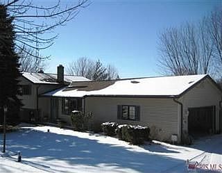 2nd image of 5890 Beach Rd