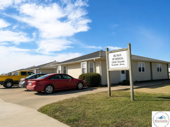 1234 Street Blvd, Sedalia, MO 65301