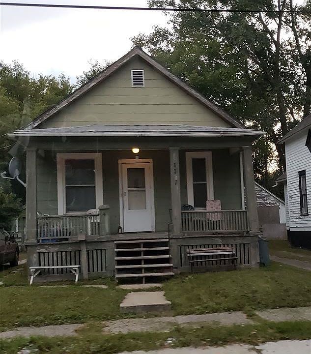 1st image of 631 S 14th St