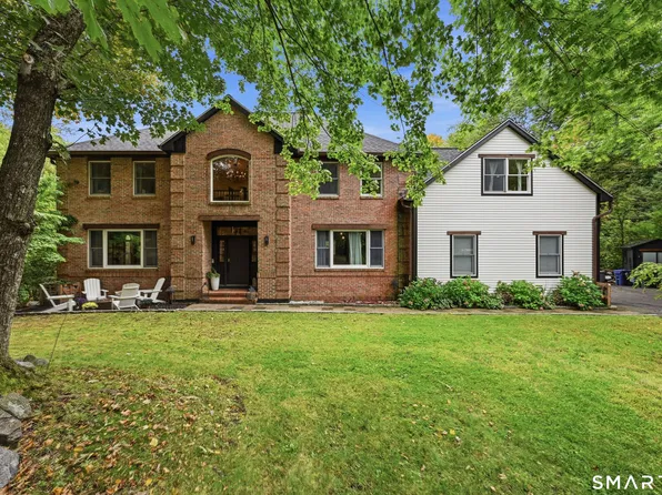 3 Ashwood Lane, Brookfield, CT 06804