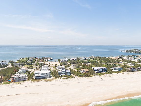 4th image of 13C Long Beach Blvd