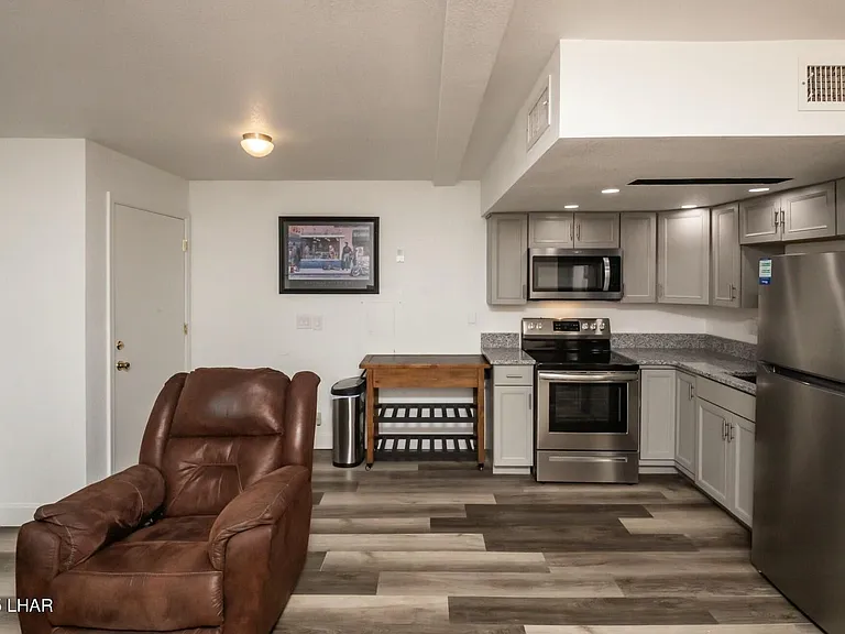 256 Lake Havasu Ave S #B73 — Photo 6