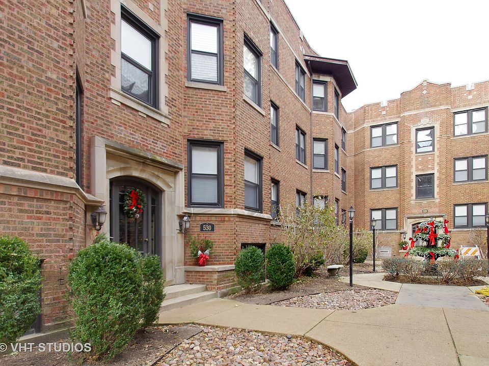1st image of 530 W Cornelia Ave APT 3S