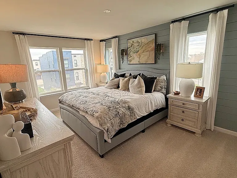 4 bed, 3.5 bath, 1962 sqft, $2,950 — Photo 3