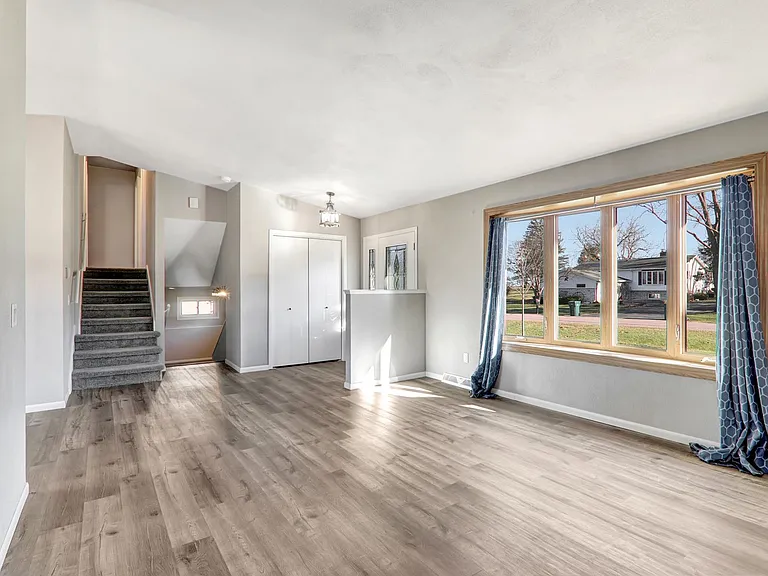 3789 Skyhigh Rd — Photo 4