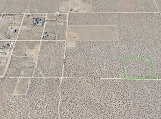 17700 E Avenue T8, Llano, CA 93544