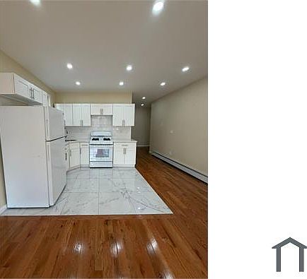 2nd image of 4424 Edson Ave