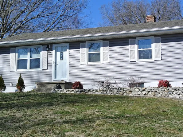 103 Williams Dr, Glasgow, MO 65254