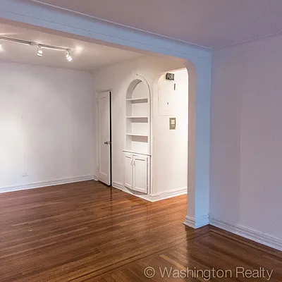 Rented by Washington Realty Corp. | media 13