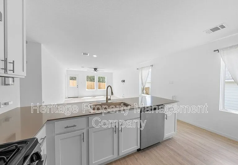 14744 Trent Lndg — Photo 7