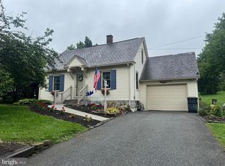 18 Benedict Rd, Lancaster, PA 17603