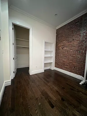 Rented by Avenues Real Estate | media 14