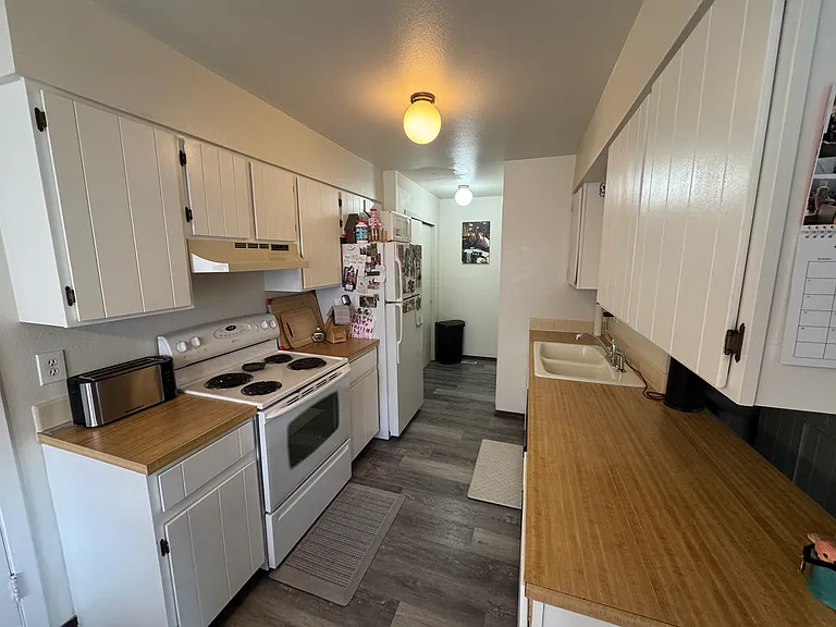 2631 Davidson Dr #C — Photo 3