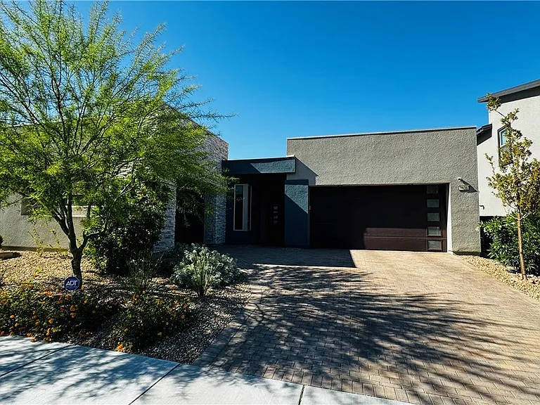 9836 Starlight Ridge Ave — Photo 1