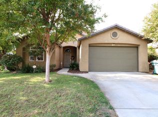 1817 N Auburn Ct, Visalia, CA 93292