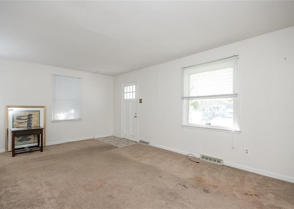 2nd image of 10413 Niblic Dr