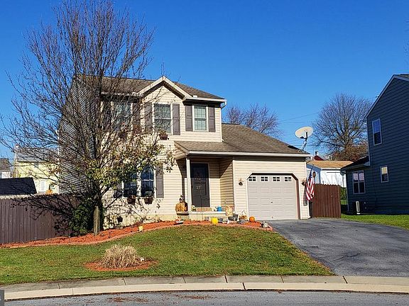 2nd image of 27 Williamsburg Dr #L-0035