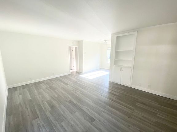 5th image of 4639 Pico St APT 7