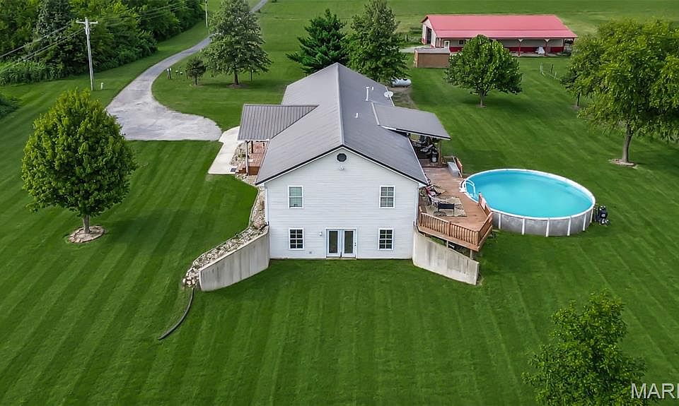 1st image of 26489 Midland Ln