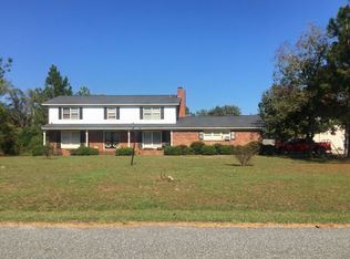 105 Dunbar Cir, Sylvester, GA 31791