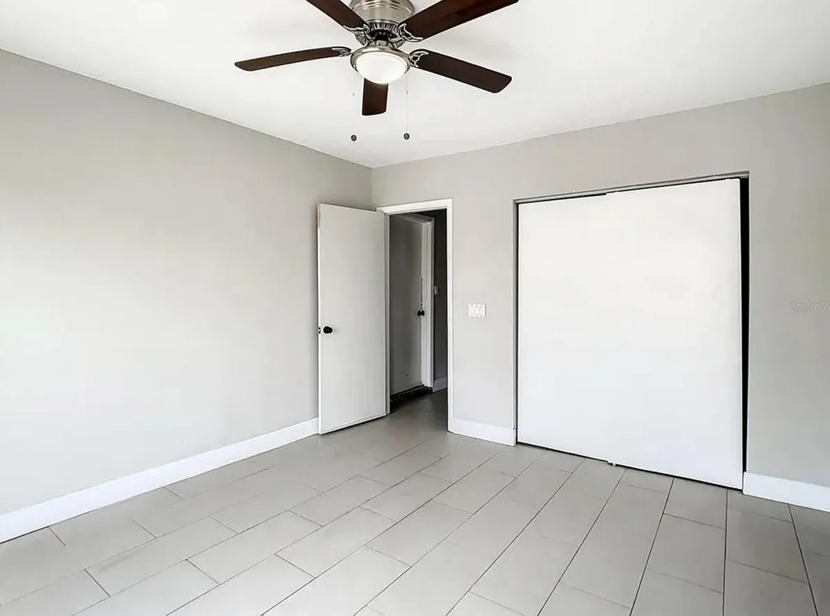 Building Photo - 6512 Bayamon Ln