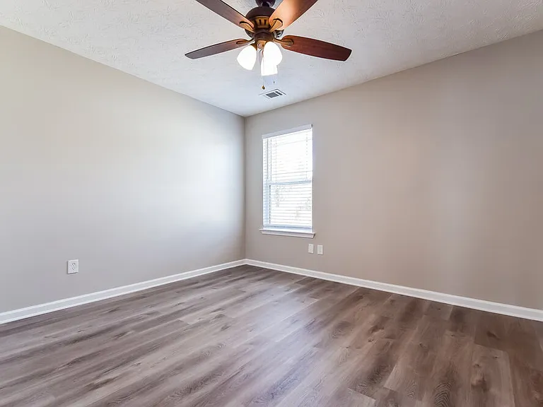 1444 Arbor Place Dr — Photo 13