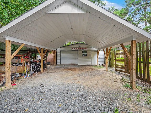 5th image of 2904 Pervis Rd