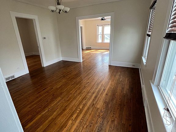 3rd image of 304 Hood Ave #302