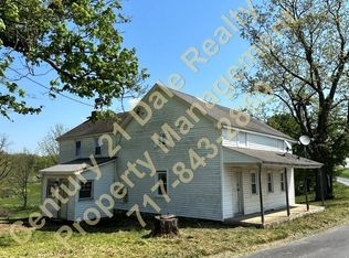 83 Maple Lawn Rd, New Park, PA 17352