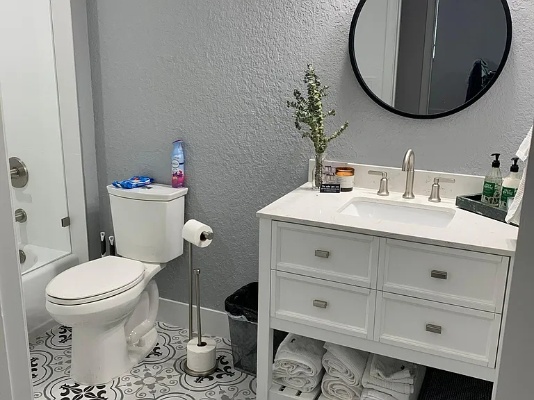 270 Crestwood Cir #103 — Photo 7
