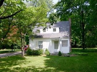 253 Lyons Plain Rd, Weston, CT 06883