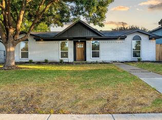 1737 Goliad Dr, Garland, TX 75042