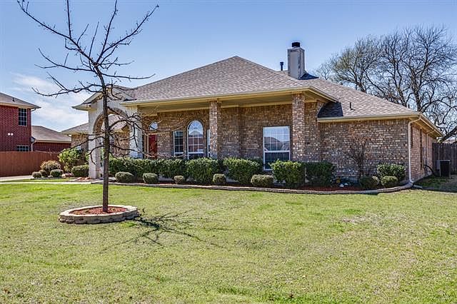 1st image of 2761 Stoney Hollow Ln