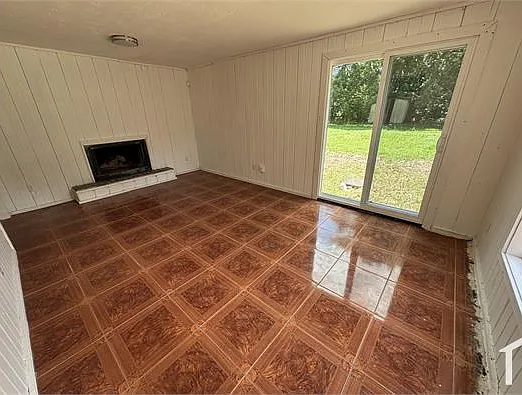 2601 S Marshall Ave — Photo 9