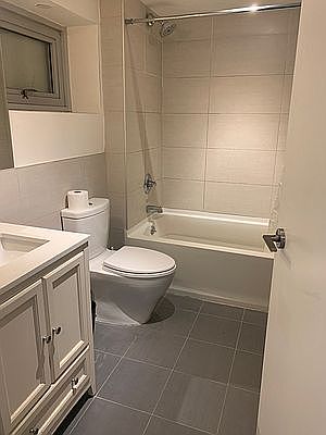 5th image of 293 McGuinness Blvd #2AA