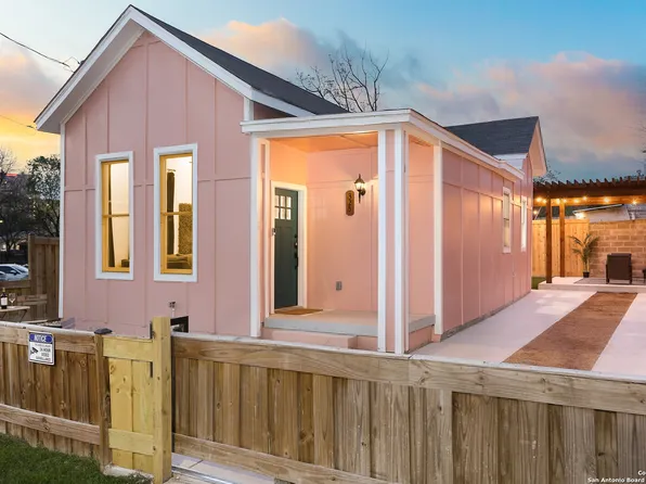325 Montana St, San Antonio, TX 78203