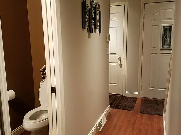 5th image of 4411 S Meadow Ln