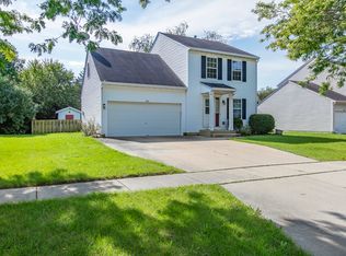 1283 Angeline Dr, South Elgin, IL 60177