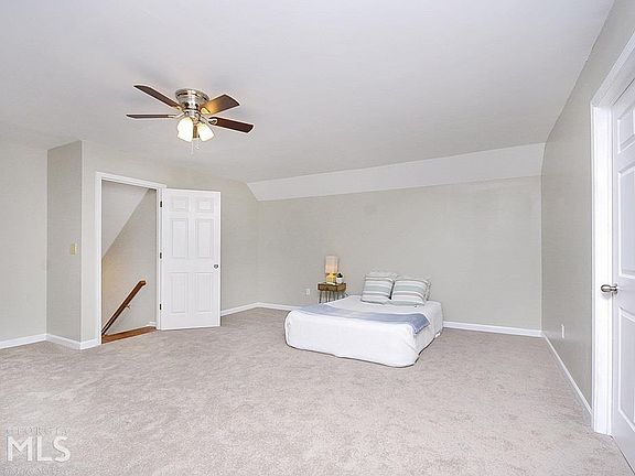 5th image of 1880 Stockton Walk Ln