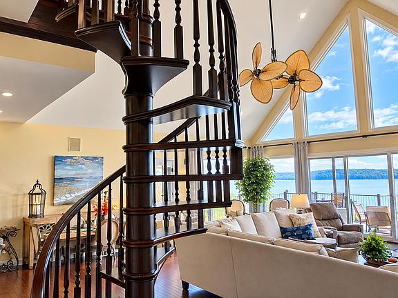 4th image of 1197 Sandpiper Pointe