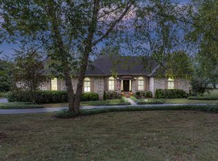 1010 Stirlingshire Dr, Hendersonville, TN 37075