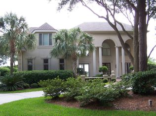 7 Tattnall Pl, Hilton Head Island, SC 29928