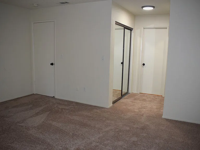5606 Passero Way — Photo 13
