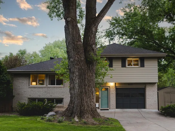 5105 Hampton Rd, Golden Valley, MN 55422